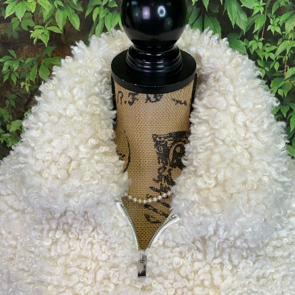 MAJE Plush Off White Blanche Sherpa Style Luxury Bomber Jacket, M - Picture 7 of 16